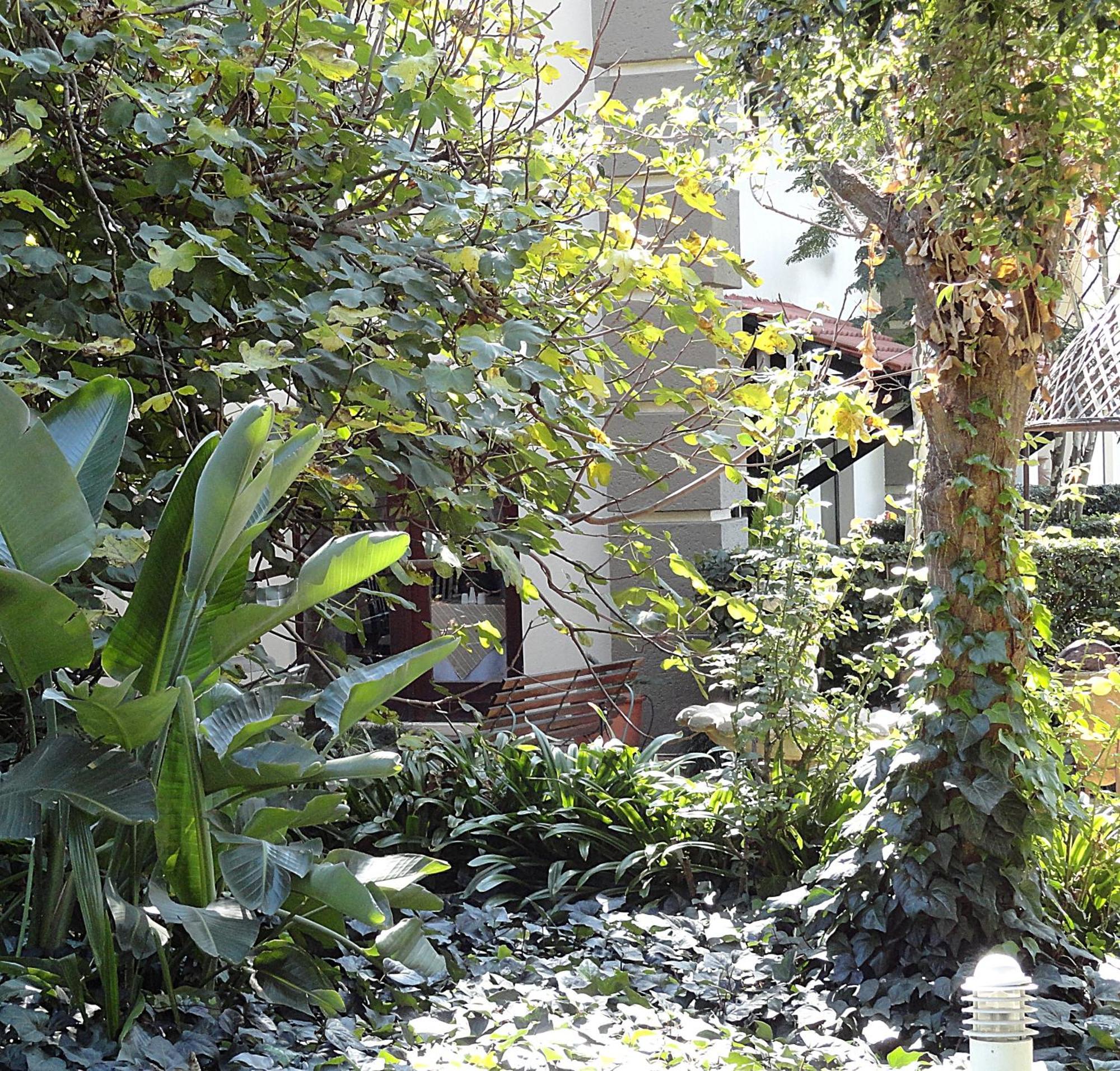 Constantia Manor Guest House Претория Экстерьер фото