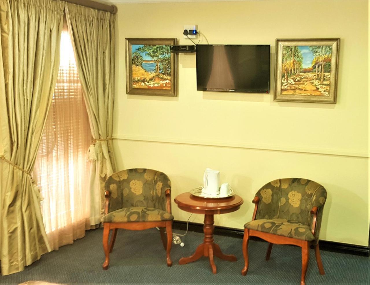 Constantia Manor Guest House Претория Экстерьер фото